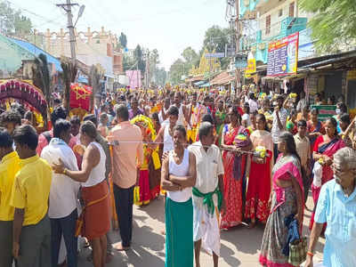 தருமபுரி தைப்பூச திருவிழா; காவடி எடுத்து பக்தர்கள் நேர்த்திக்கடன்.!