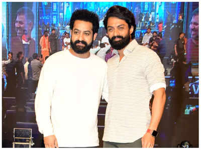 Amigos: మా ఫ్యామిలీ హీరోల్లో కళ్యాణ్‌ రామ్ అన్న ఎక్కువ ప్రయోగాలు చేశారు: ఎన్టీఆర్