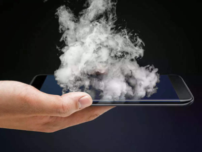 Realme स्मार्टफोन्स यूजर्स के लिए जरूरी खबर! अगर करें ये काम तो फोन कभी नहीं होगा Overheat
