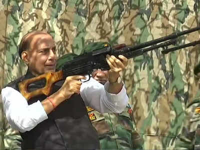 Indian Army Weapon: শত্রুরা সাবধান! 5 বছরে 1.93 লাখ কোটির বিদেশি হাতিয়ার কিনেছে ভারত