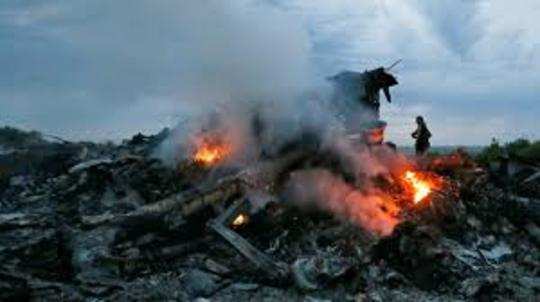 malasiya flight mh 17 crash footage