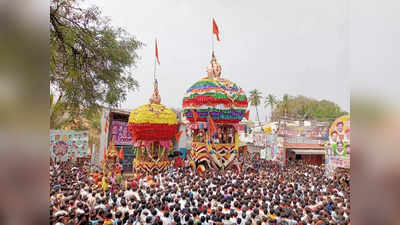 ಅದ್ಧೂರಿಯಾಗಿ ನೆರವೇರಿದ ತೇರು ಮಲ್ಲೇಶ್ವರನ ಬ್ರಹ್ಮರಥೋತ್ಸವ