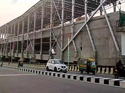 गाजियाबादः साहिबाबाद स्टेशन की राह हो गई आसान, बन गया है वसुंधरा से जोड़ने वाला फुटओवर ब्रिज