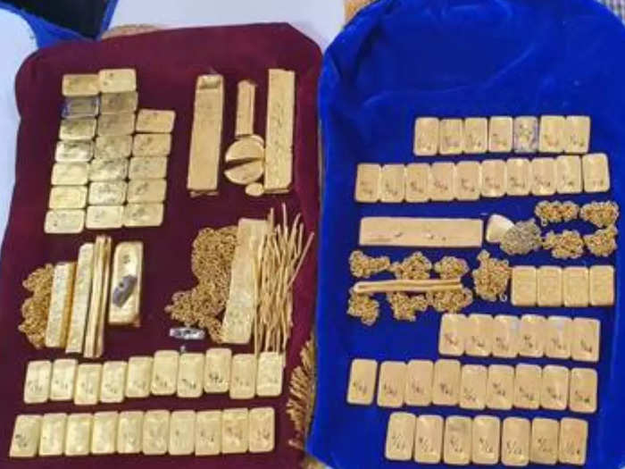 dri and indian coast guard foils smuggling bid from sri lanka, seizes gold worth rs 10 cr from mandapam seashore