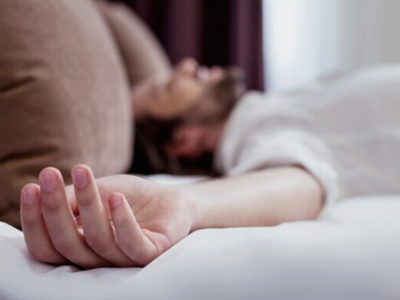 Sleep Divorce: કપલની વચ્ચે ફેવરિટ બની રહેલો લેટેસ્ટ ટ્રેન્ડ સ્લીપ ડિવોર્સ શું છે? કેવી રીતે મળી રહ્યો છે તેનો ફાયદો?