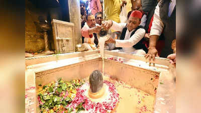 Varanasi: काशी दौरे पर Akhilesh ने दिखा दिया तेवर, धर्म के साथ जाति को भी साधेंगे 2024 में