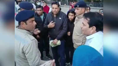 लाके 3 पेग बल्लिये... शिमला के रिज मैदान पर स्पीकर में गाने बजा नाचने लगे पर्यटक, पुलिस आई तो मांगने लगे माफी