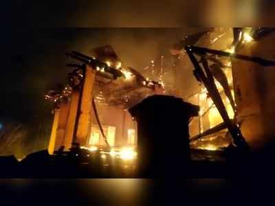 Himachal Fire: शिमला में CM आवास के पास लकड़ी के मकान में लगी भीषण आग, मचा हड़कंप; Video में देखें खौफनाक मंजर