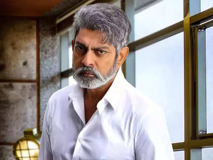 Jagapathi babu