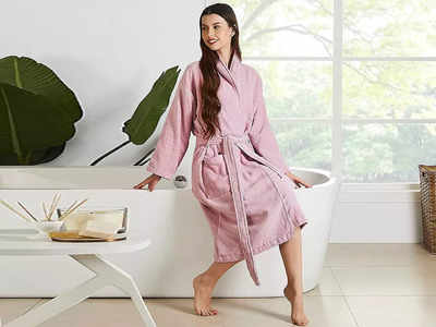 Bathrobe For Women: पहनने में ज्यादा कंफर्ट देते हैं ये बाथरोब, वॉटर एब्सॉर्बेंट है फैब्रिक