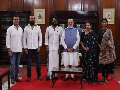 Yash And Rishab Shetty: KGF સ્ટાર યશ અને કાંતારાના ઋષભ શેટ્ટીએ PM મોદી સાથે કરી મુલાકાત, જુઓ Photo 