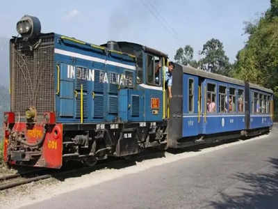 Toy Train Darjeeling: দার্জিলিঙে দুর্ঘটনা, টয় ট্রেনের চাকায় ছিন্নভিন্ন ব্যক্তি