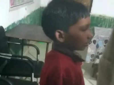 Gorakhpur में स्कूल मैनैजमेंट की लापरवाही का शिकार हुआ तीसरी क्लास का मासूम, 6 घंटे स्कूल के कमरे में रहा कैद बच्चा