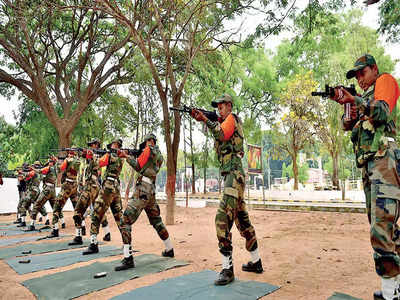 Agniveer Job: भारतीय सैन्याकडून देशभरात बंपर भरती; आठवी, दहावी उत्तीर्णांना नोकरीची संधी