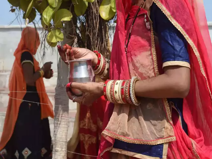 આ ઉપાયથી આવે છે આર્થિક સંપન્નતા