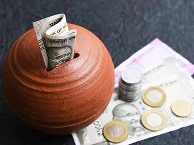 Small savings scheme: சிறு சேமிப்பு திட்டங்கள்.. பயனாளி இறந்துவிட்டால் பணம் யாருக்கு?