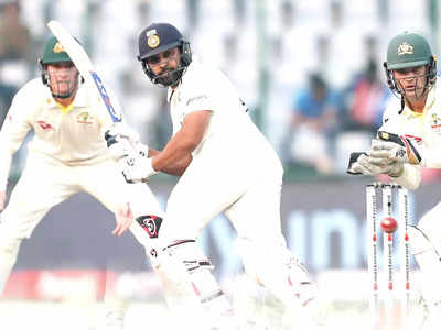 IND vs AUS 2nd Test 2nd Day Live Score : অস্ট্রেলিয়ার প্রথম উইকেটের পতন, ফিরলেন খোওয়াজা