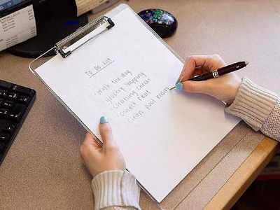 Exam Preparations: बोर्ड एग्जाम के लिए ये Writing Pad करें इस्तेमाल, लिखने में नहीं होगी दिक्कत और हैंडराईटिंग भी रहेगी टॉपम टॉप