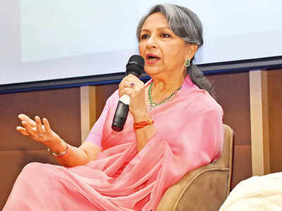 Sharmila Tagore बोलीं- वहीदा नहीं अमिताभ के लिए लिखी जाती हैं खास स्क्रिप्ट, पुरुषों को मिलते हैं दमदार रोल