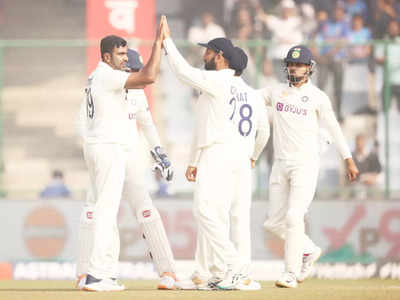 India vs Australia : আড়াই দিনেই খেল খতম! স্পিনারদের দাপটে দিল্লিতে অজি বধ ভারতের