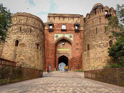 दिल्ली का पुराना किला…जहां की सीढ़ियों से नीचे गिरकर हो गई थी हुमायूं की मृत्यु