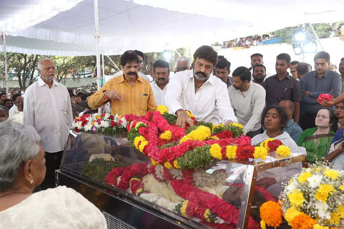 Taraka Ratna Funeral