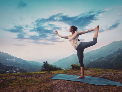 Natarajasana: శివుడికి నచ్చిన ఆసనం.. 18 వ్యాధులను మూలాల నుంచి నయం చేస్తుంది..!