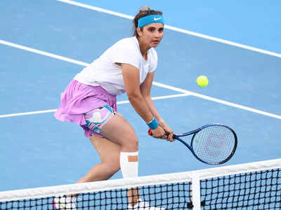 Sania Mirza Retires: सानिया मिर्जा अपने अंतिम टूर्नामेंट के पहले ही राउंड में हारीं, 20 साल के करियर का हुआ अंत