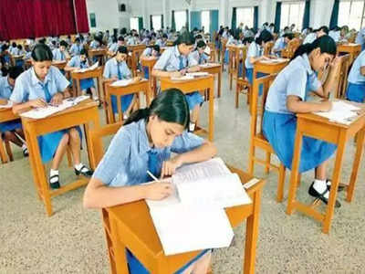 CBSE Board Exam 2023 : ಸಿಬಿಎಸ್‌ಇ 10,12ನೇ ತರಗತಿ ಬೋರ್ಡ್ ಪರೀಕ್ಷೆ ನಡೆಸಲು ಶಾಲೆಗಳಿಗೆ ಹೊಸ ಮಾರ್ಗಸೂಚಿ ಬಿಡುಗಡೆ