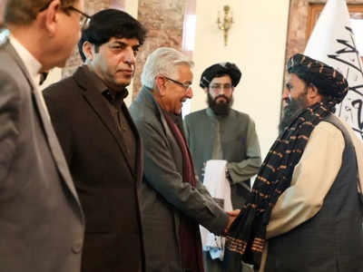 Taliban Pakistan TTP: टीटीपी बना काल, तालिबान ने बरसाईं गोलियां, घबराए पाकिस्‍तानी रक्षामंत्री, अचानक काबुल पहुंचे