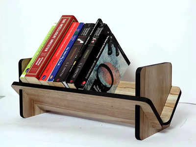 किताबें रखने के लिए बढ़िया हैं ये Small Book Shelves, लुक भी है काफी शानदार