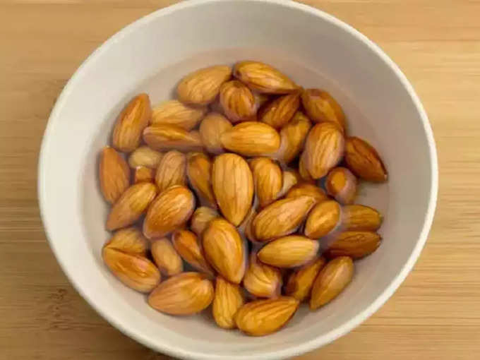 பாதாமில் இருக்கும் ஊட்டச்சத்துகள் Nutritional Value of almond