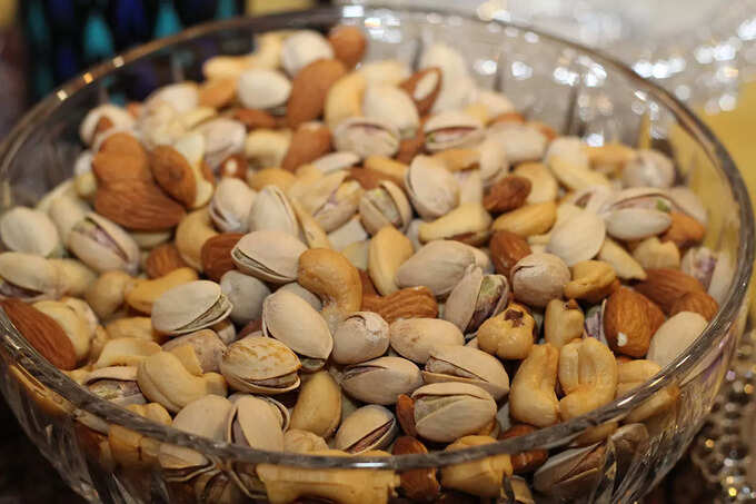 You can eat pistachios You can eat pistachios