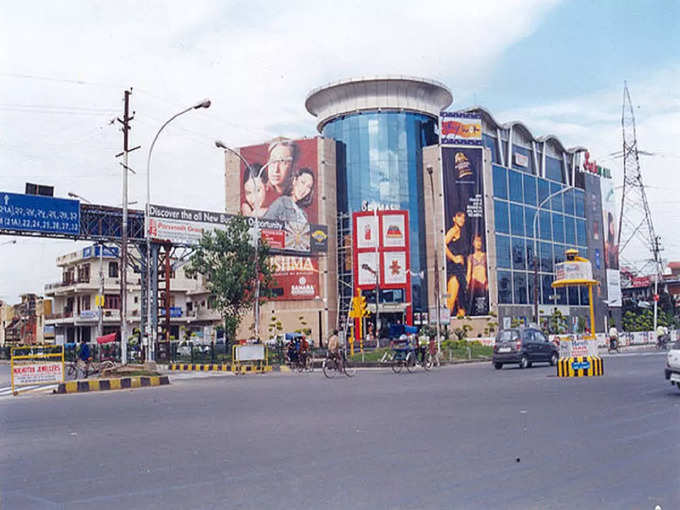 ​<strong>सेक्टर 18, नोएडा - Sector 18, Noida</strong>​