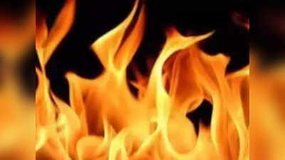Lucknow Fire: लखनऊ नगर निगम के केंद्रीय कार्यशाला के सामने लगी भीषण आग, 40 गाड़ियां स्वाहा