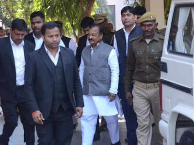 Bareilly News: सपा सरकार में मंत्री रहे भगवत शरण गंगवार सहित 10 को कोर्ट ने भेजा जेल, जानिए पूरा मामला?