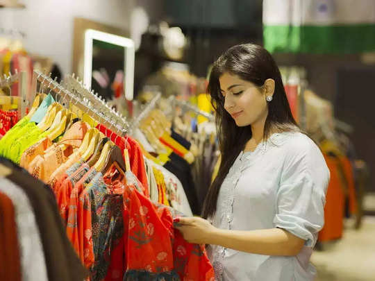 Aditya Birla Fashion: બિરલા ગ્રૂપના આ શેરમાં 30% આસપાસ રિટર્નની શક્યતા, એક વર્ષ માટે દાવ લગાવો 