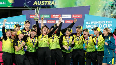 AUS Vs SA finals:வரலாறு படைத்தது...ஆஸி மகளிர்: மிரட்டல் சாதனை...அப்பா இப்படியொரு ரெக்கார்டா? கோப்பையை தட்டித்தூக்கியது!