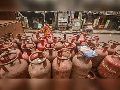 LPG cylinder price hike |ಎಲ್‌ಪಿಜಿ ಸಿಲಿಂಡರ್‌ ದರದಲ್ಲಿ ತೀವ್ರ ಏರಿಕೆ, ಹೋಟೆಲ್‌ ಮಾಲೀಕರು, ಜನಸಾಮಾನ್ಯರು ಕಂಗಾಲು