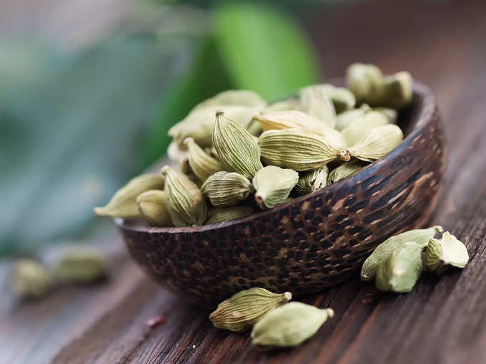 ஏலக்காயில் cardamom இருக்கும் ஊட்டச்சத்துகள்