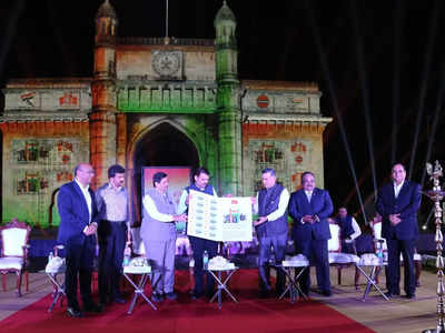 Gateway of India: भारत से अंतिम ब्रिटिश सैनिक के प्रस्थान के 75 वर्ष पूरे, IOC ने इस जश्न को ऐसे मनाया