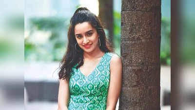 Shraddha Kapoor Education: अभिनय करण्यासाठी अर्धवट सोडले शिक्षण, श्रद्धा कपूरच्या शिक्षणाविषयी जाणून घ्या