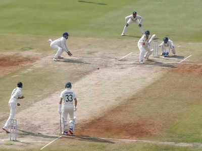 IND vs AUS: यहां चालबाजी की गई है... पूर्व ऑस्ट्रेलियाई कप्तान का भारतीय पिचों को लेकर तीखा बयान