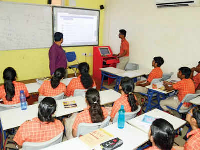 Mumbai News: बीएमसी स्कूलों में लगेंगे डिजिटल बोर्ड, हर क्लास होगी हाईटेक, सभी स्टूडेंट्स को मिलेगा टैबलेट 