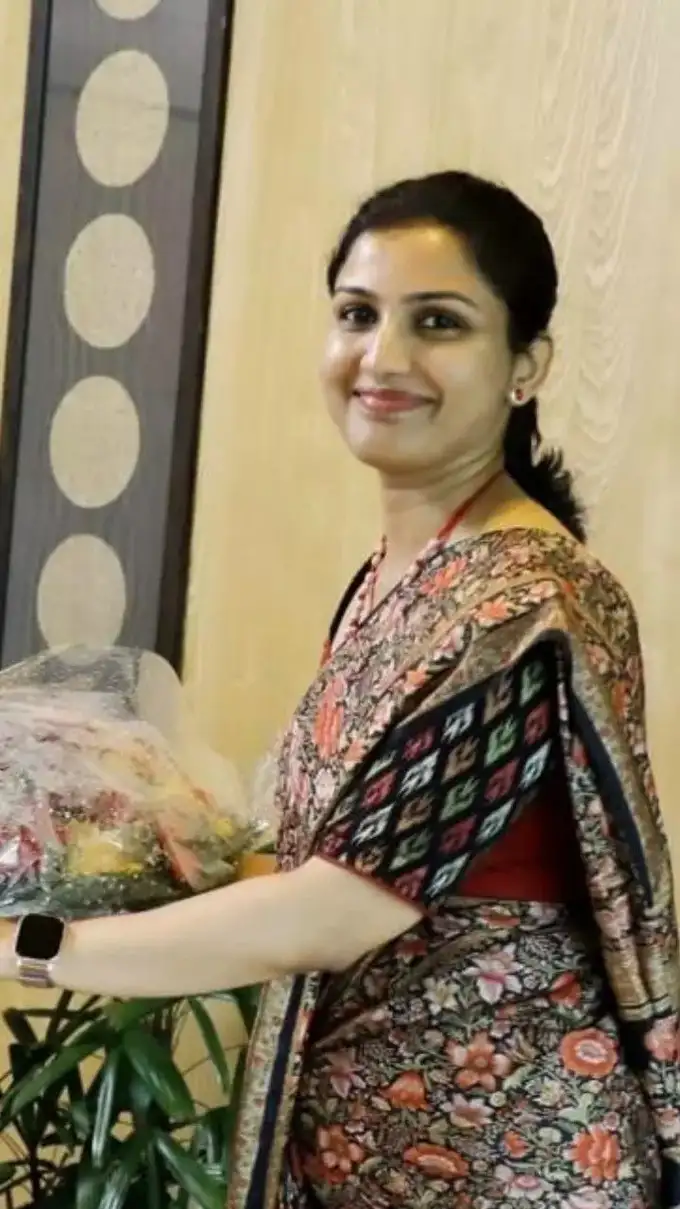 कोट्टायम से ही की डॉक्टरी की पढ़ाई