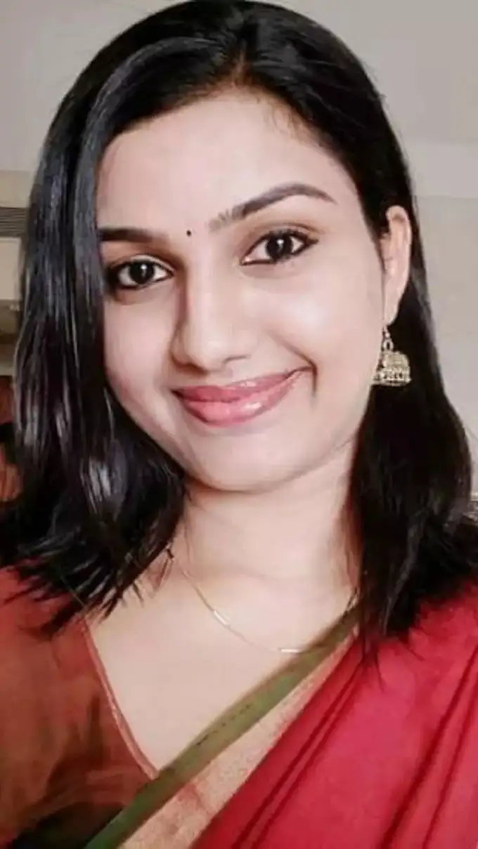 IAS बनने के लिए छोड़ी डॉक्टरी