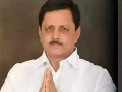 Karnataka News: कर्नाटक के BJP विधायक को अरेस्ट करने के लिए बनी 7 टीमें, बेंगलुरु और दावणगेरे में ली तलाशी