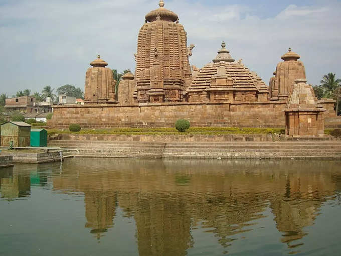 ಬ್ರಹ್ಮೇಶ್ವರ ದೇವಸ್ಥಾನ