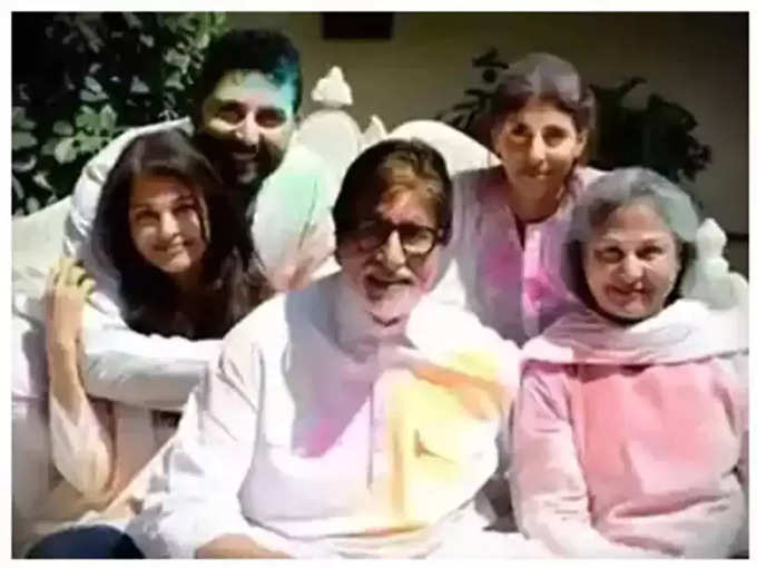 amitabh bachchan holi party