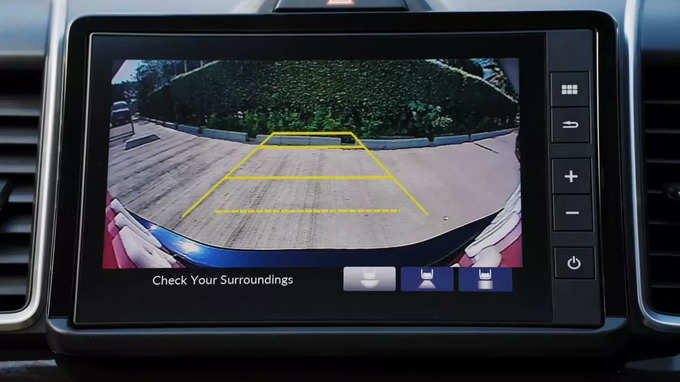 Honda City Facelift rear parking camera